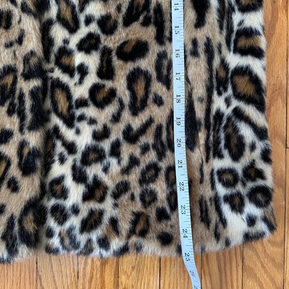 NWOT ASOS Leopard Animal Print Faux Fur Short Notched Collar Coat US 6 Small - Picture 11 of 12